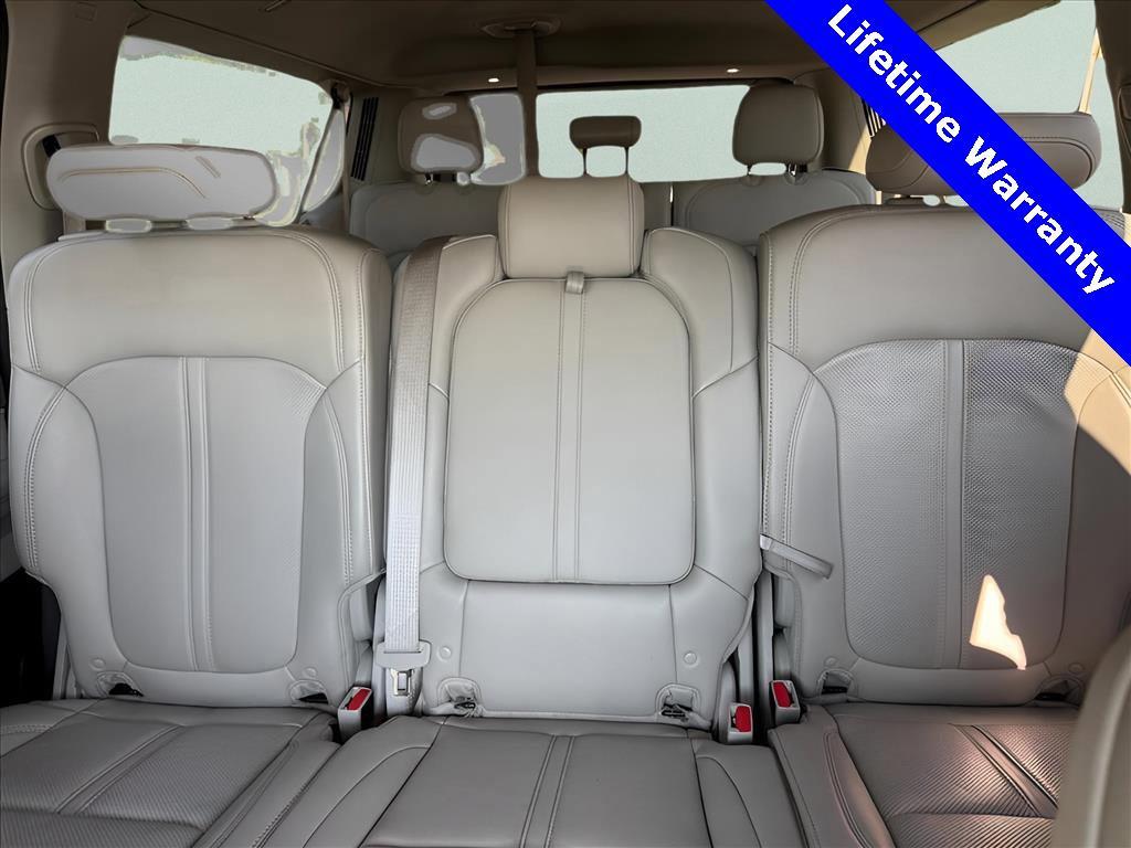 used 2024 Jeep Wagoneer L car, priced at $39,000