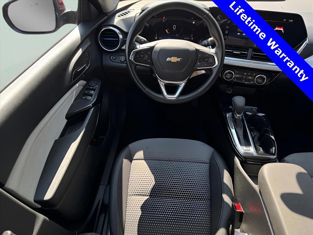 used 2025 Chevrolet Trax car, priced at $21,000