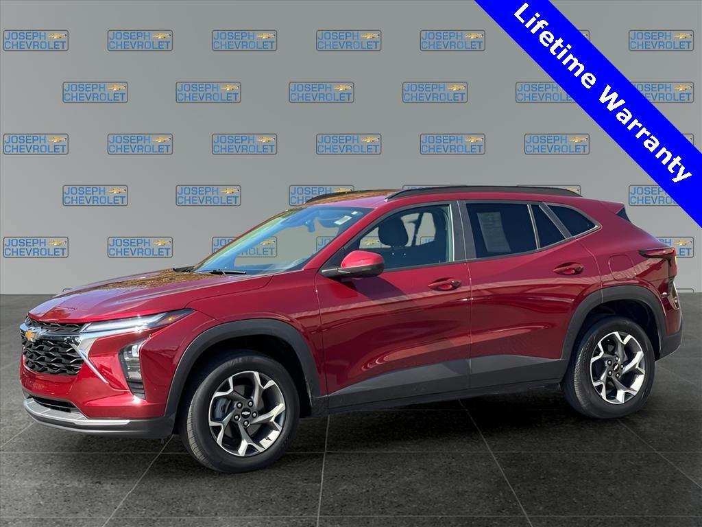 used 2025 Chevrolet Trax car, priced at $21,000