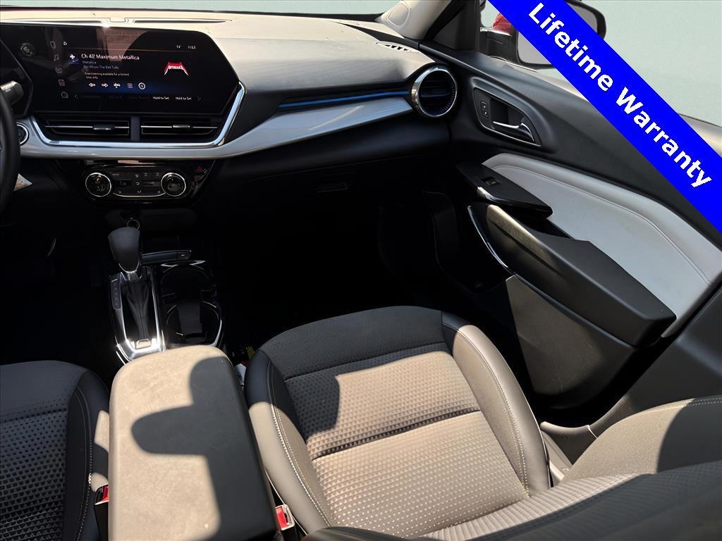 used 2025 Chevrolet Trax car, priced at $21,000