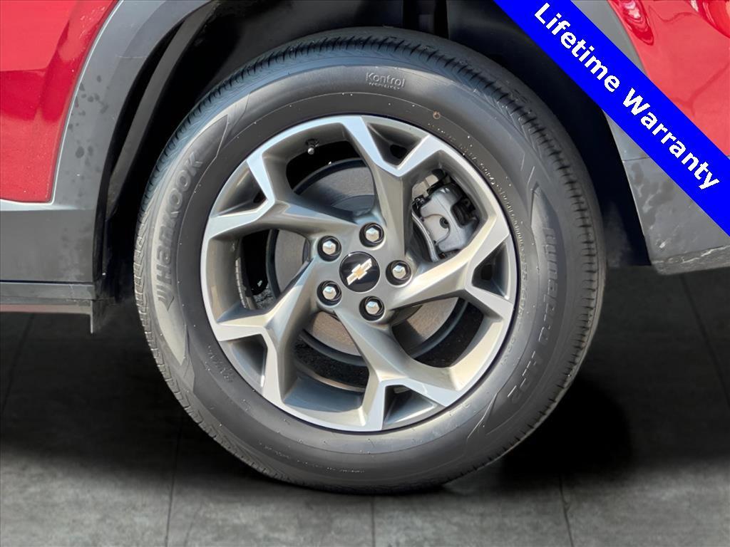used 2025 Chevrolet Trax car, priced at $21,000