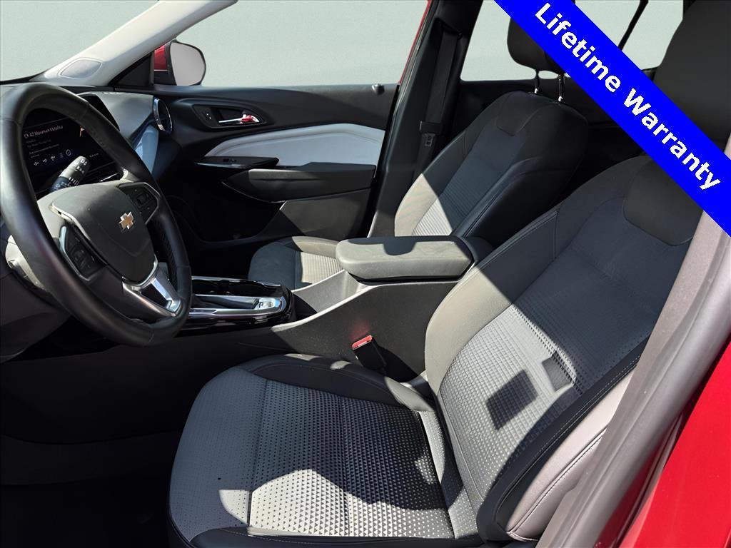 used 2025 Chevrolet Trax car, priced at $21,000