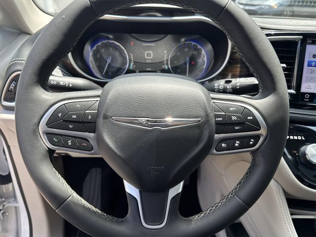 used 2023 Chrysler Pacifica car, priced at $26,000