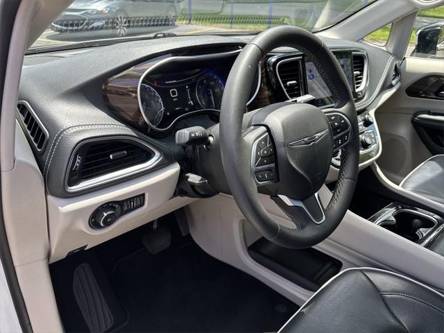 used 2023 Chrysler Pacifica car, priced at $26,000