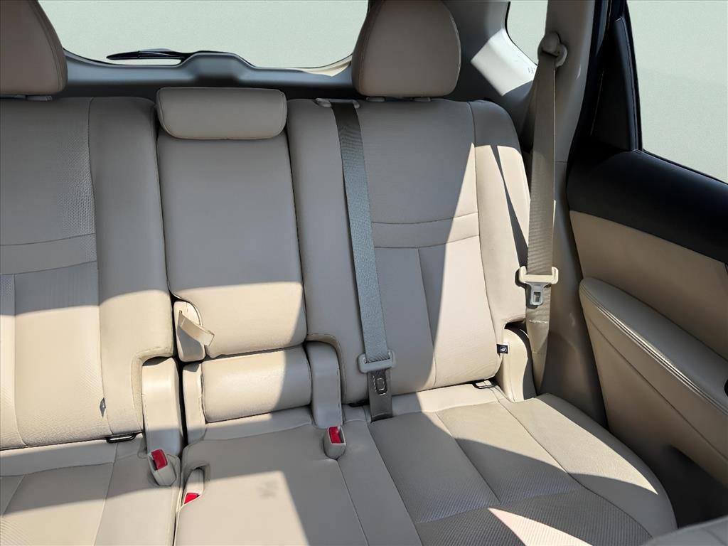 used 2020 Nissan Rogue car, priced at $17,000