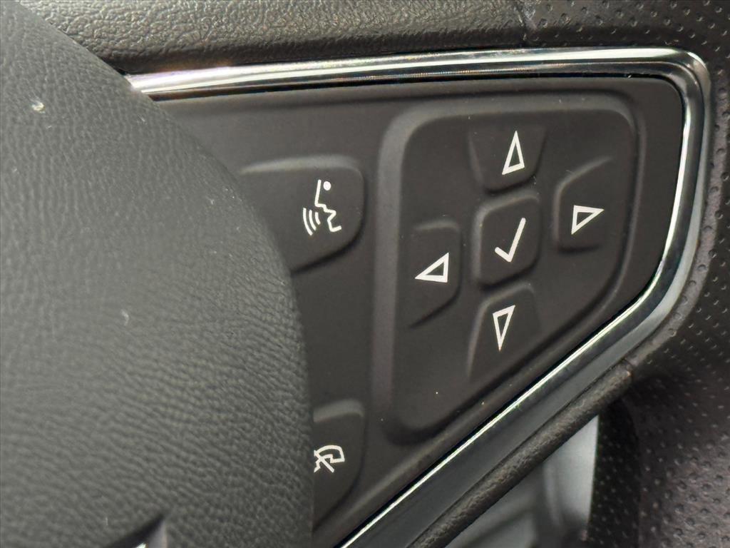 used 2024 Chevrolet Equinox car, priced at $19,000