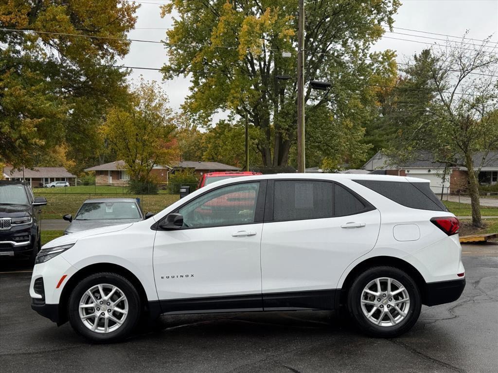 used 2024 Chevrolet Equinox car, priced at $19,000