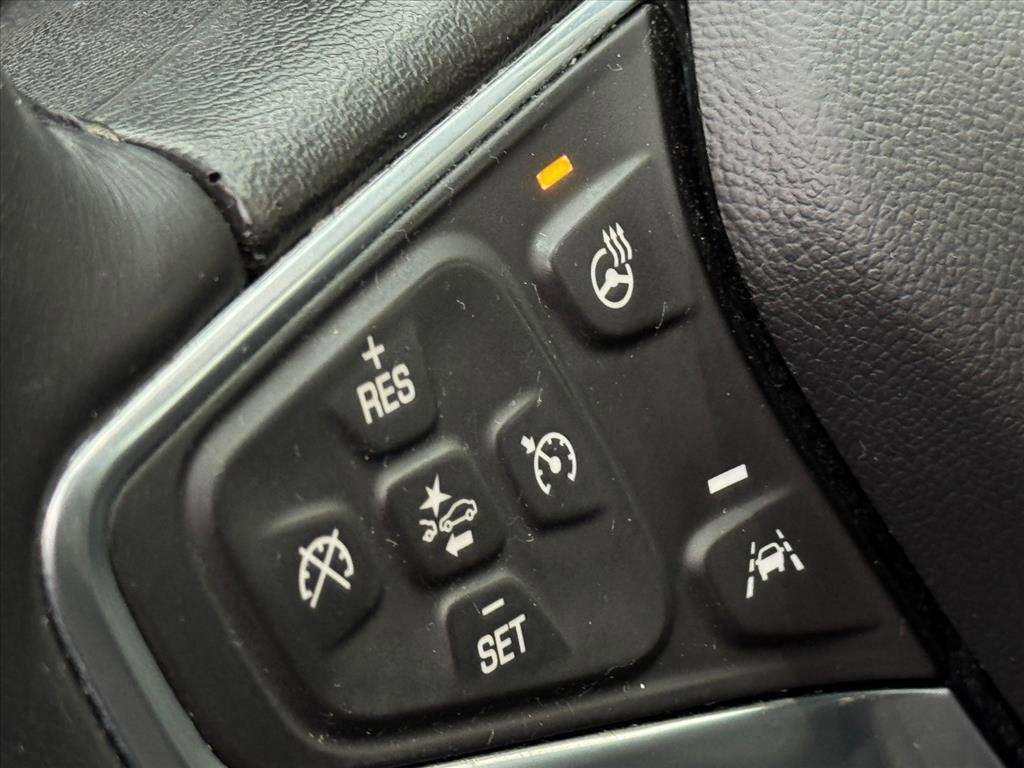 used 2022 Chevrolet Equinox car, priced at $23,500