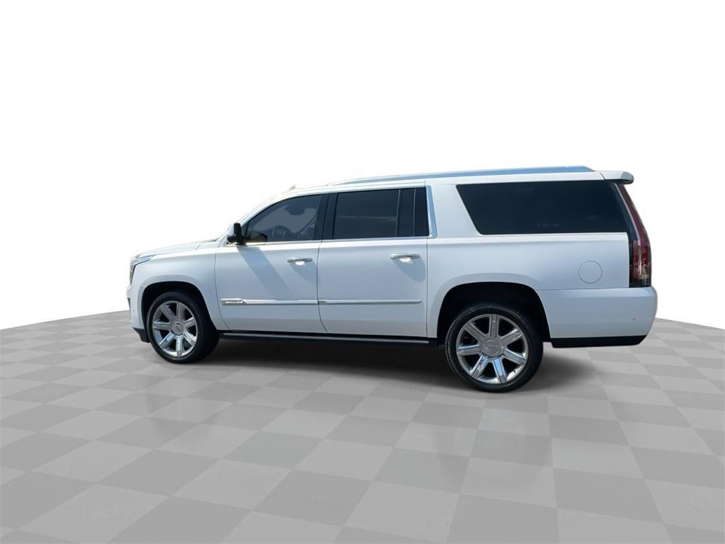 used 2020 Cadillac Escalade ESV car, priced at $39,500