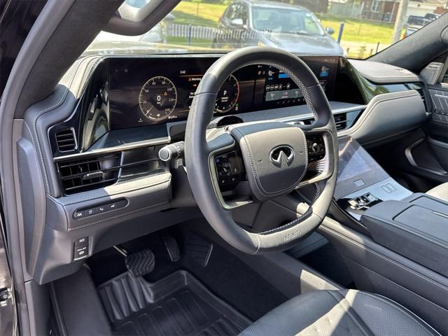 used 2025 INFINITI QX80 car, priced at $95,900