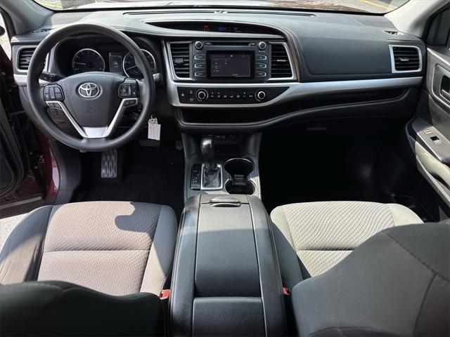 used 2019 Toyota Highlander car, priced at $22,812