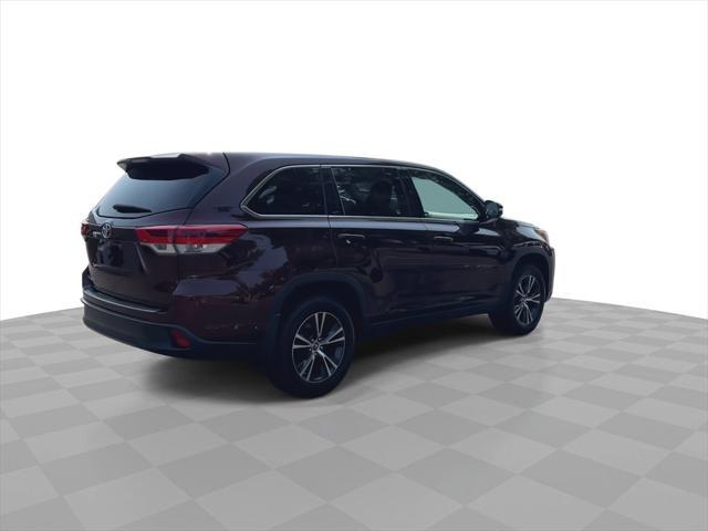 used 2019 Toyota Highlander car, priced at $22,812