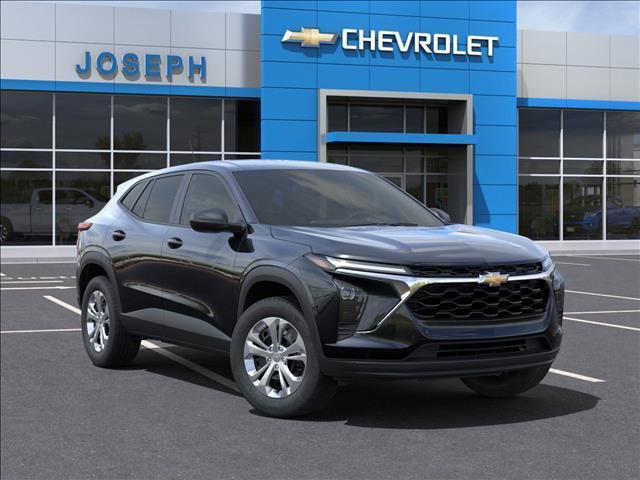 new 2025 Chevrolet Trax car, priced at $21,018
