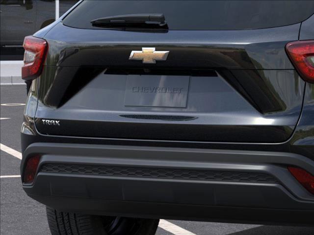 new 2025 Chevrolet Trax car, priced at $21,018