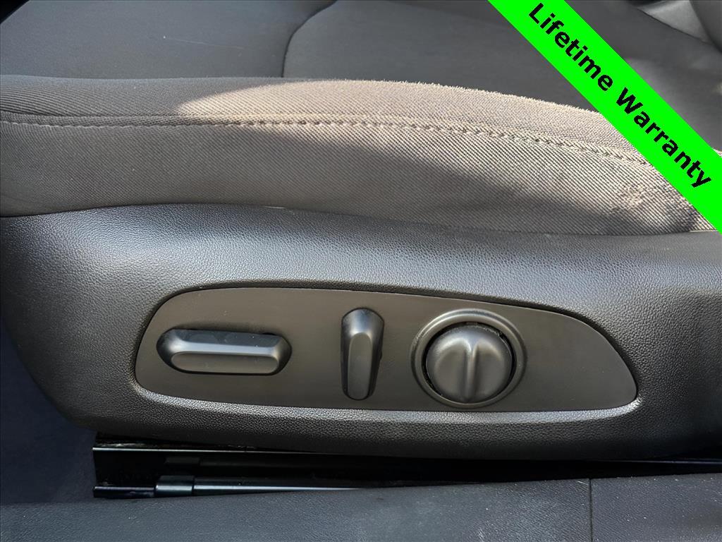 used 2023 Chevrolet Malibu car, priced at $18,500