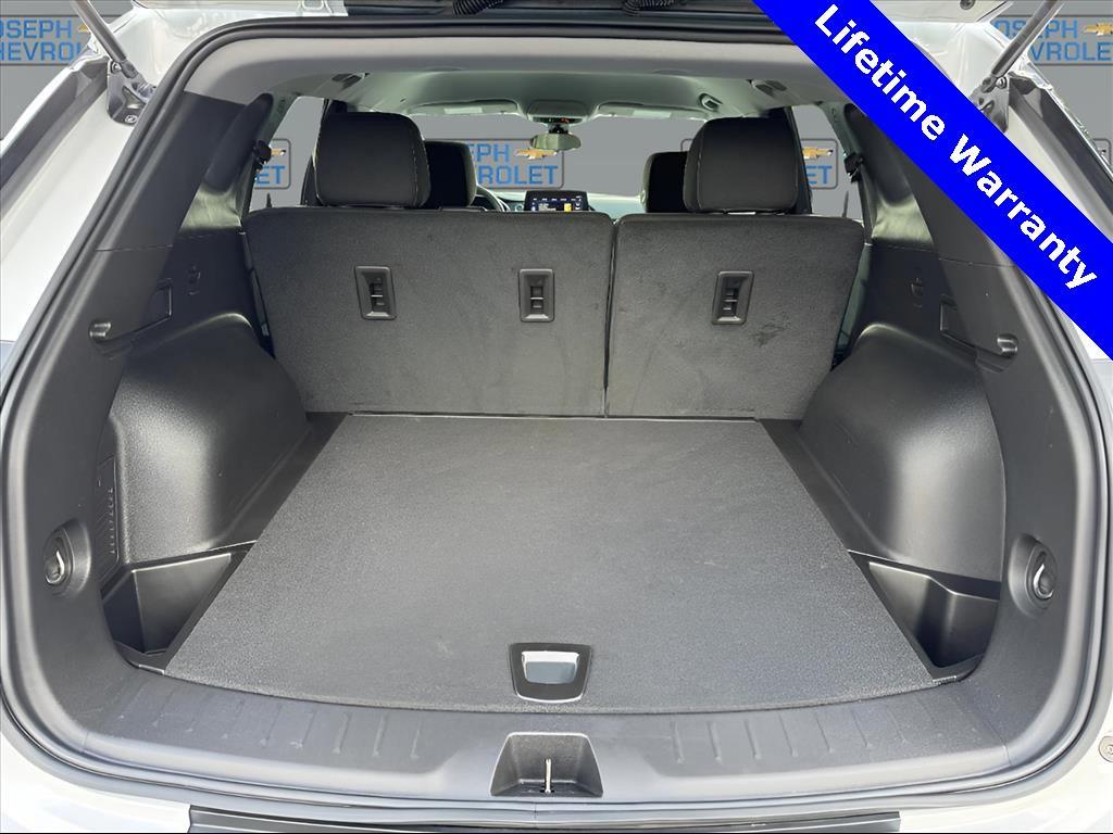 used 2025 Chevrolet Blazer car, priced at $34,500