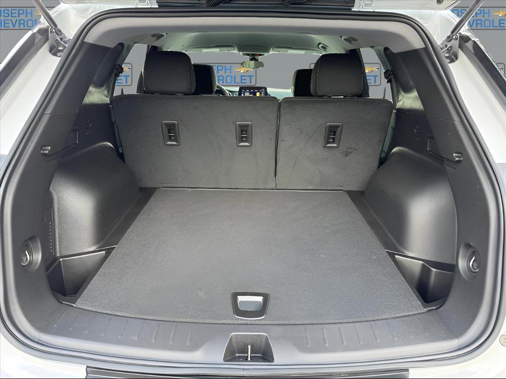 used 2025 Chevrolet Blazer car, priced at $34,500