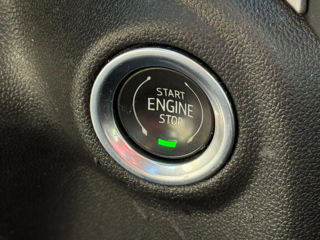 used 2024 Chevrolet Silverado 1500 car, priced at $33,000