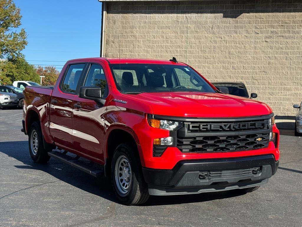 used 2024 Chevrolet Silverado 1500 car, priced at $33,000