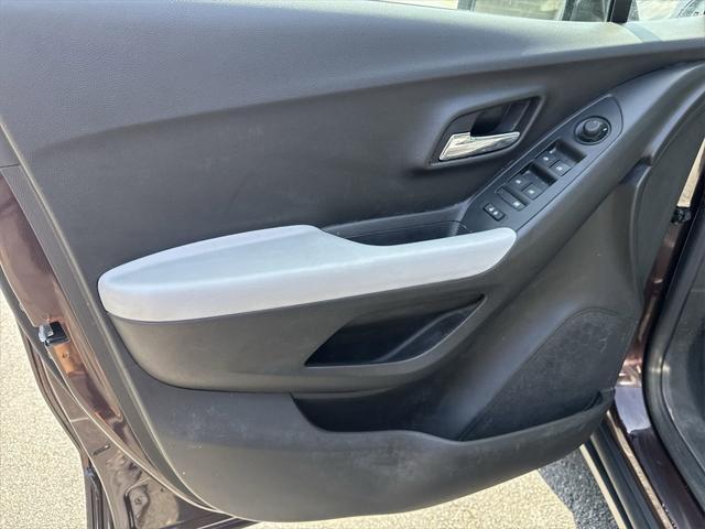 used 2021 Chevrolet Trax car, priced at $17,668