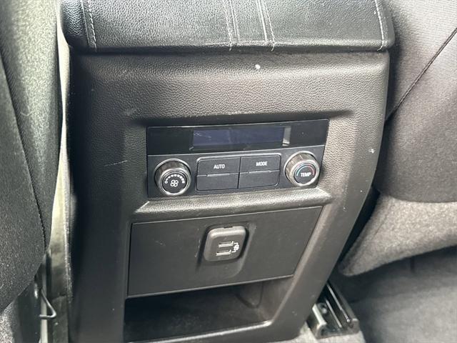 used 2022 Chevrolet Traverse car, priced at $28,500