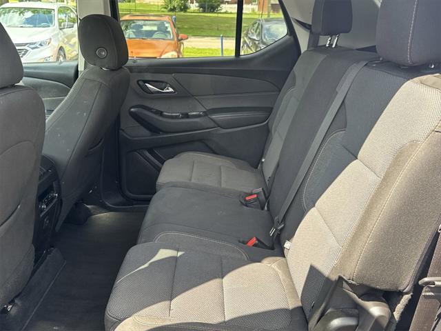 used 2020 Chevrolet Traverse car, priced at $23,330