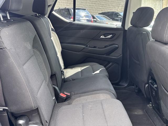 used 2020 Chevrolet Traverse car, priced at $23,330