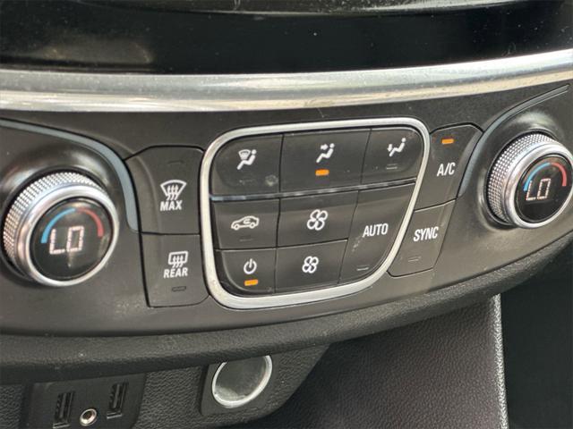 used 2020 Chevrolet Traverse car, priced at $23,330