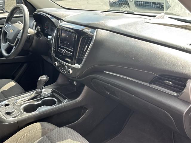 used 2020 Chevrolet Traverse car, priced at $23,330