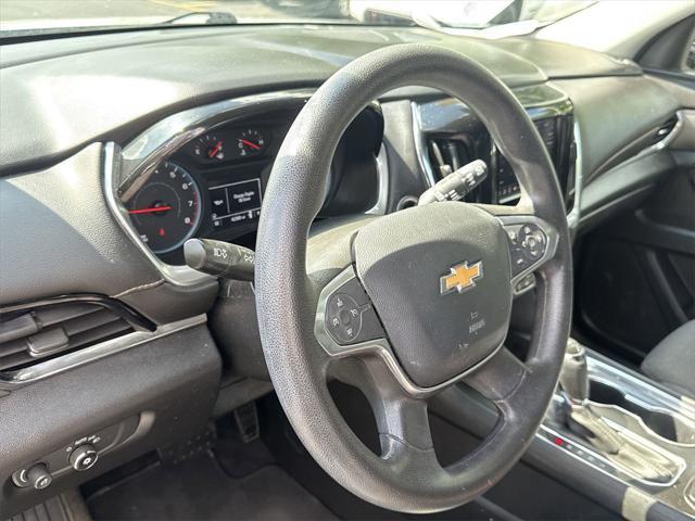 used 2020 Chevrolet Traverse car, priced at $23,330