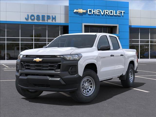 new 2024 Chevrolet Colorado car, priced at $31,367