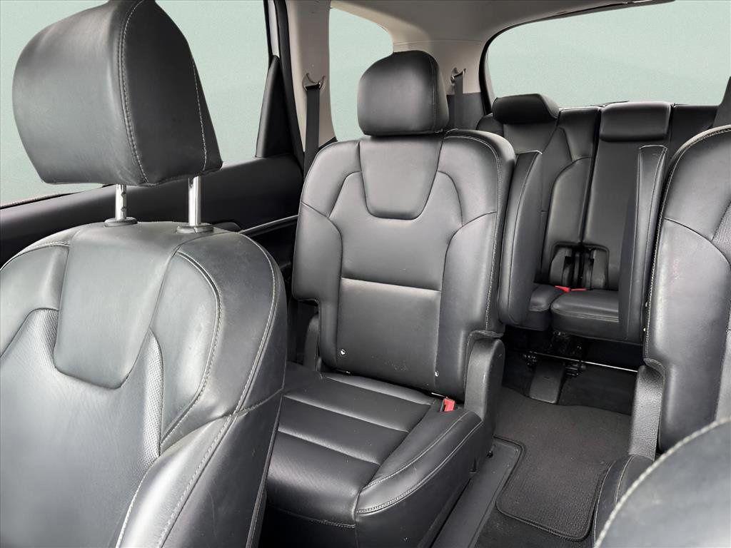 used 2022 Kia Telluride car, priced at $18,000