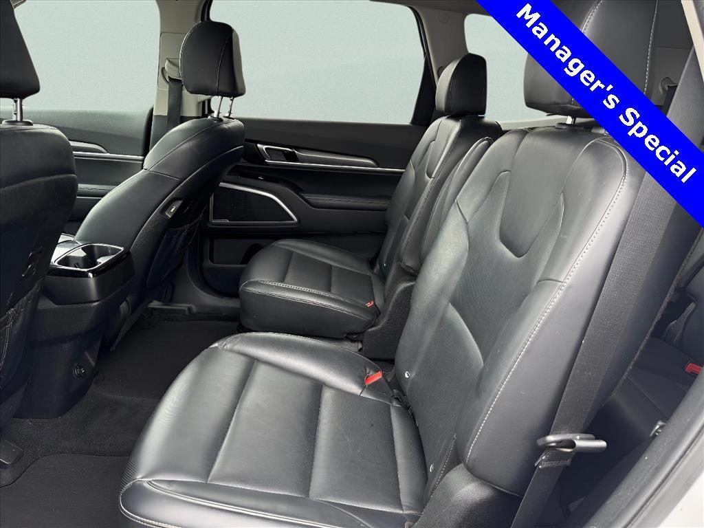 used 2022 Kia Telluride car, priced at $22,800