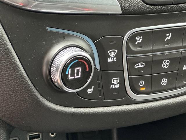 used 2023 Chevrolet Equinox car, priced at $21,500