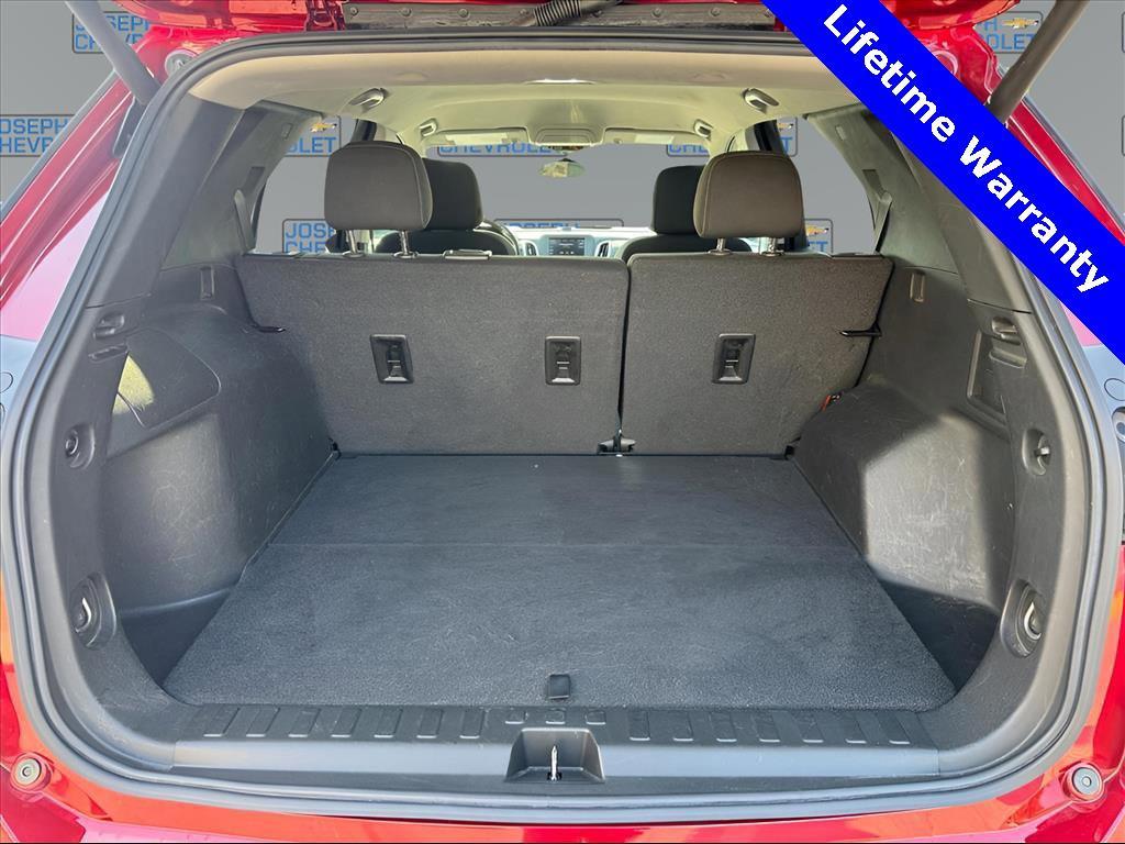 used 2021 Chevrolet Equinox car, priced at $19,000