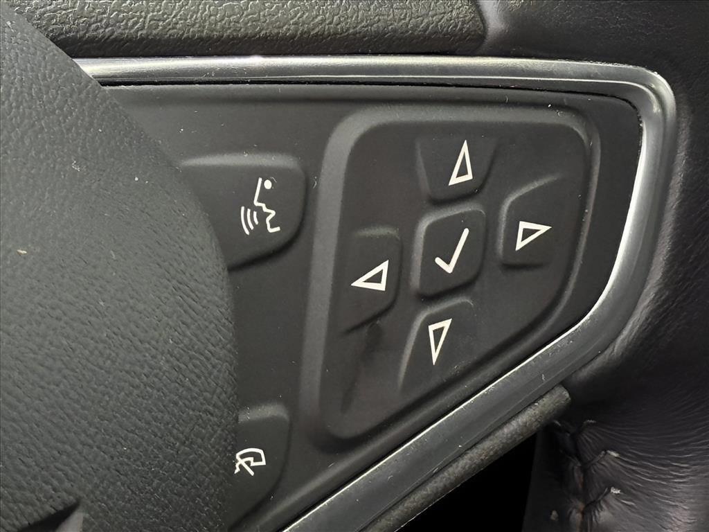 used 2022 Chevrolet Equinox car, priced at $21,000