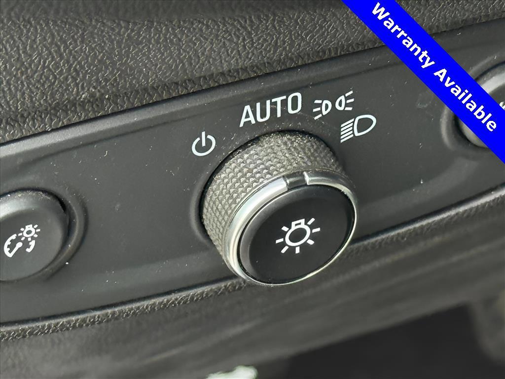 used 2020 Chevrolet Equinox car, priced at $13,000