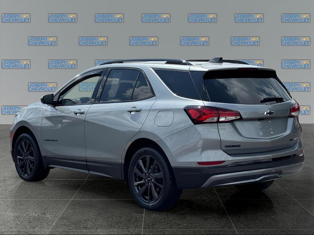 used 2024 Chevrolet Equinox car, priced at $28,700