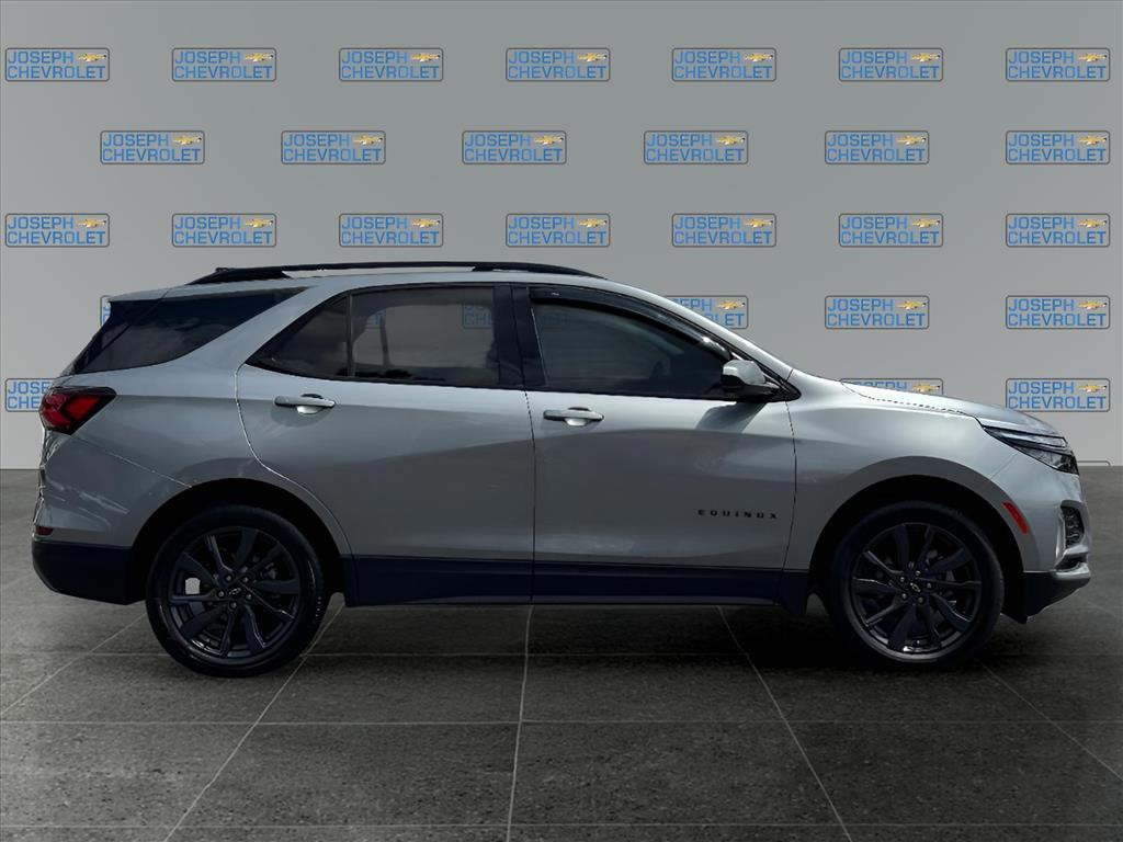 used 2024 Chevrolet Equinox car, priced at $28,700