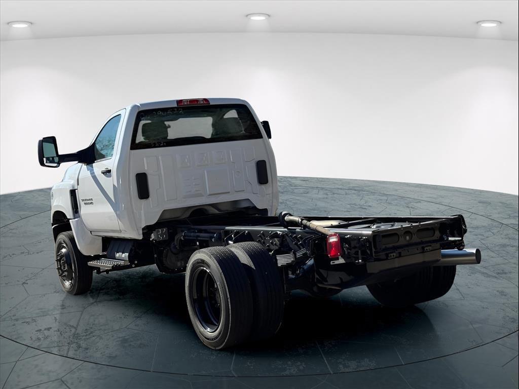 new 2024 Chevrolet Silverado 1500 car, priced at $52,661