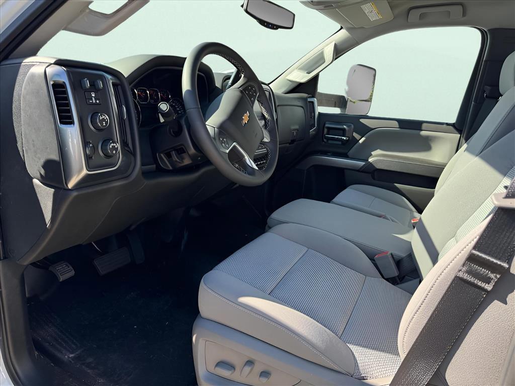 new 2024 Chevrolet Silverado 1500 car, priced at $52,661