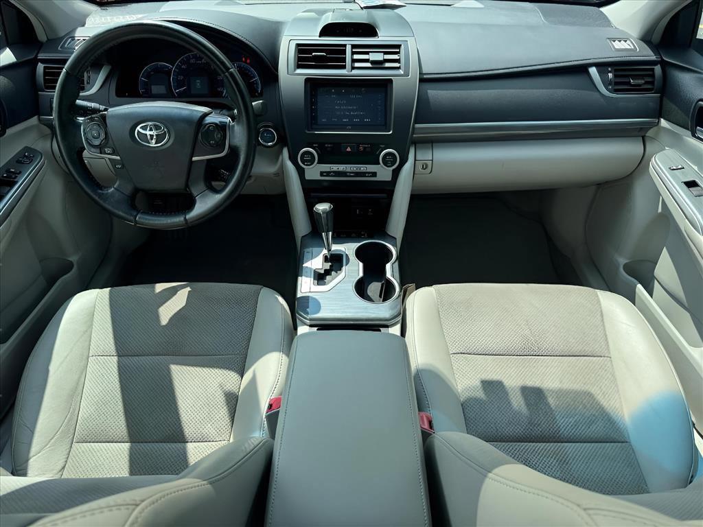 used 2014 Toyota Camry Hybrid car, priced at $8,900