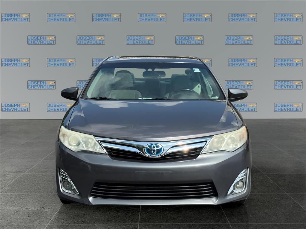 used 2014 Toyota Camry Hybrid car, priced at $8,900