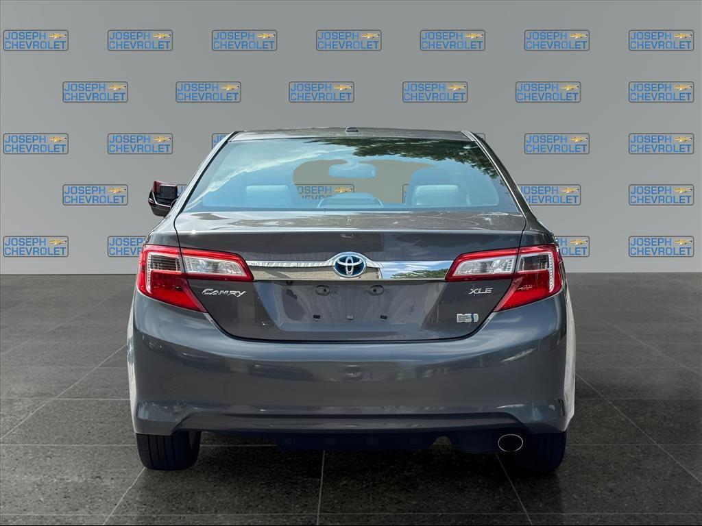 used 2014 Toyota Camry Hybrid car, priced at $8,900