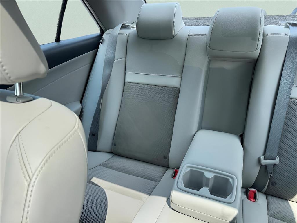 used 2014 Toyota Camry Hybrid car, priced at $8,900