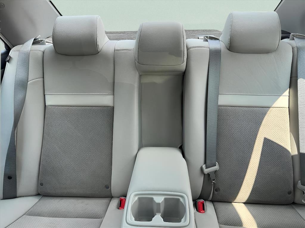 used 2014 Toyota Camry Hybrid car, priced at $8,900