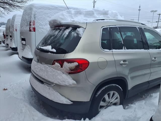 used 2009 Volkswagen Tiguan car, priced at $6,008