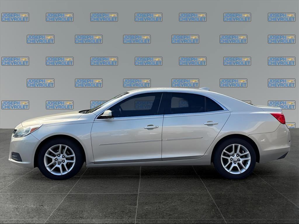 used 2015 Chevrolet Malibu car, priced at $9,700