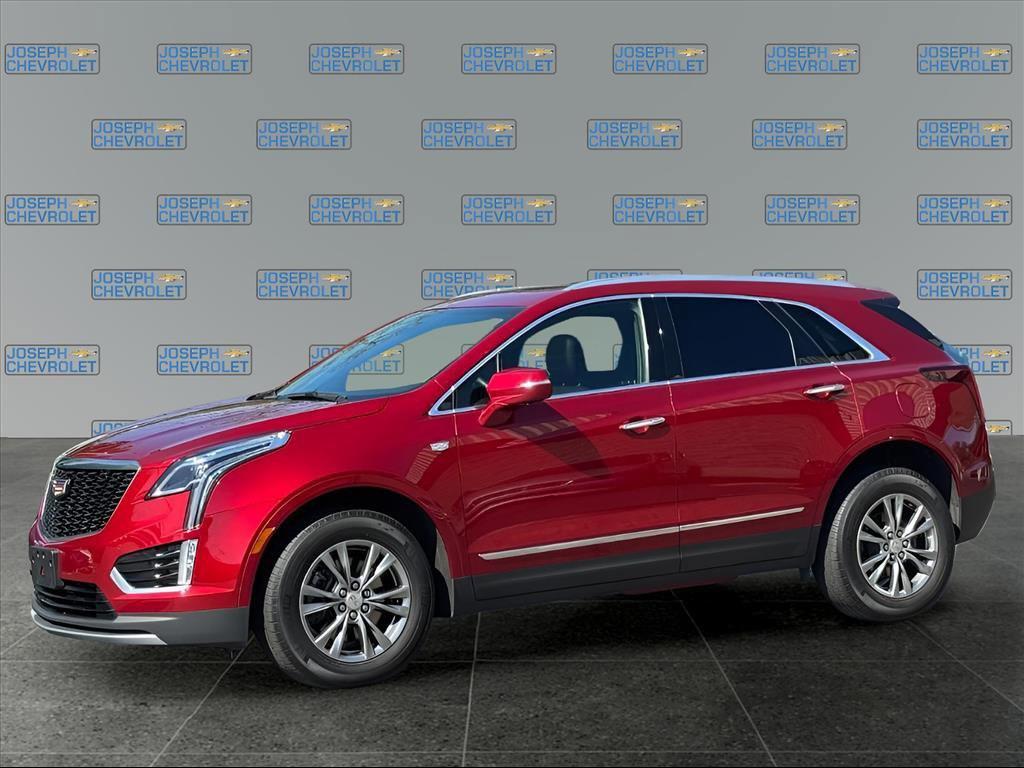 used 2021 Cadillac XT5 car, priced at $28,600