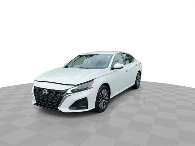 used 2023 Nissan Altima car, priced at $22,000